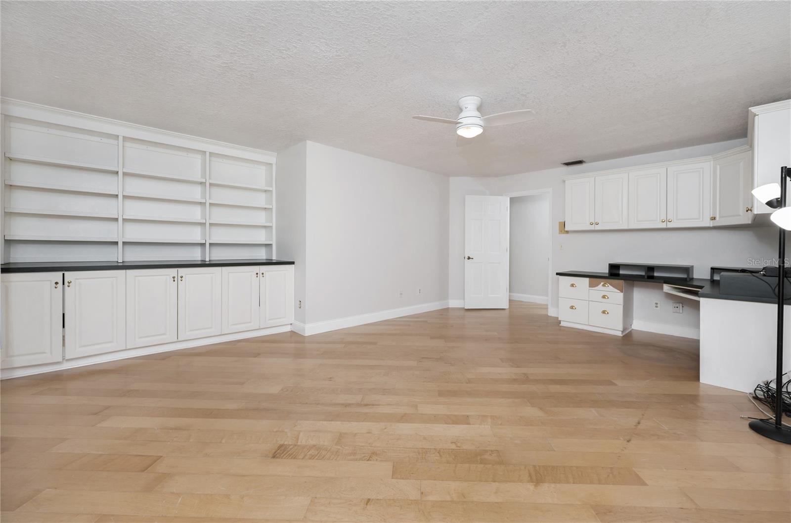 3600 THOMPSON RD