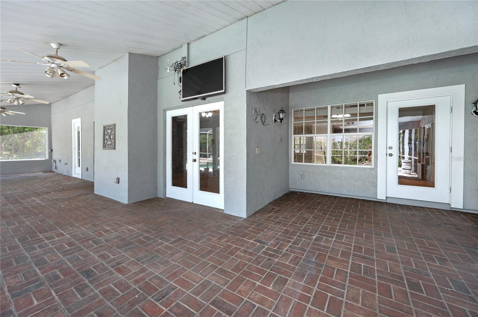 3600 THOMPSON RD