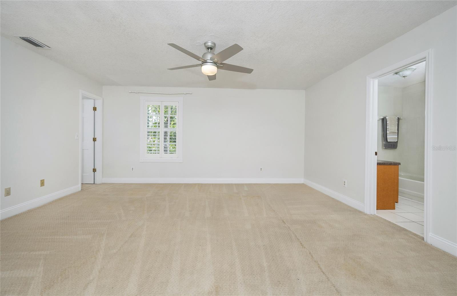 3600 THOMPSON RD