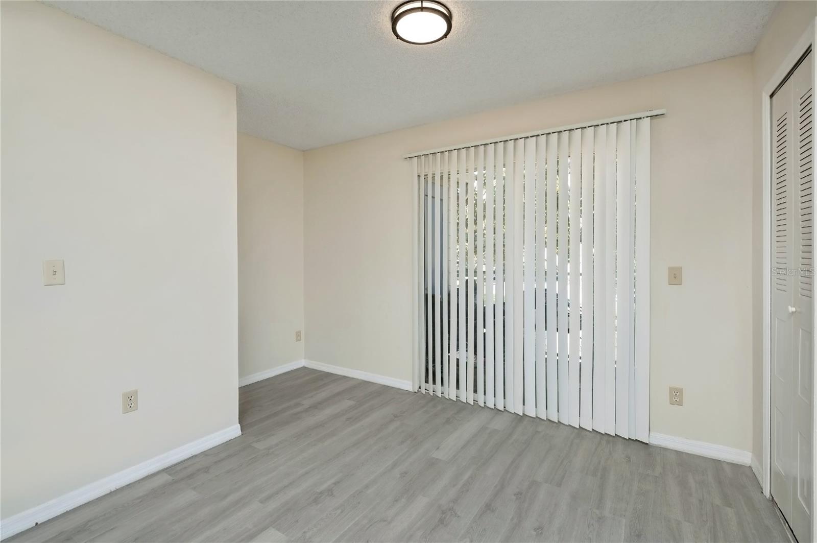 943 BAKEWELL CT #205