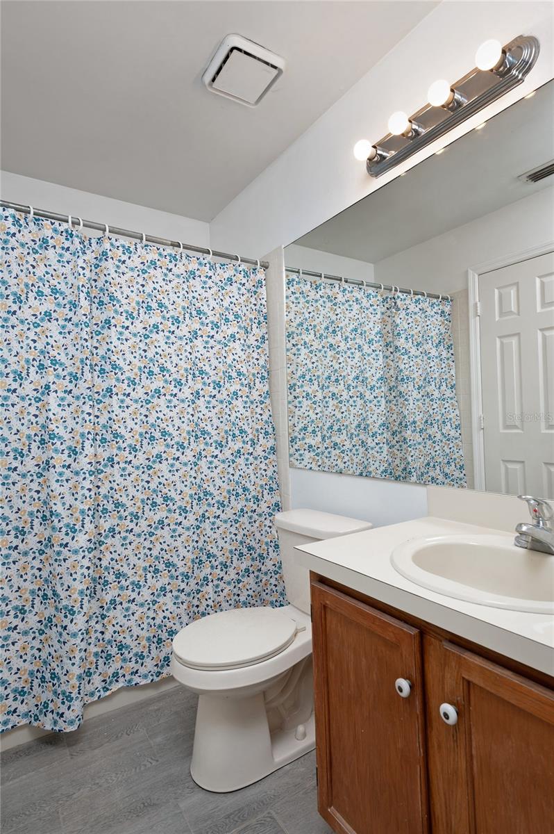 943 BAKEWELL CT #205