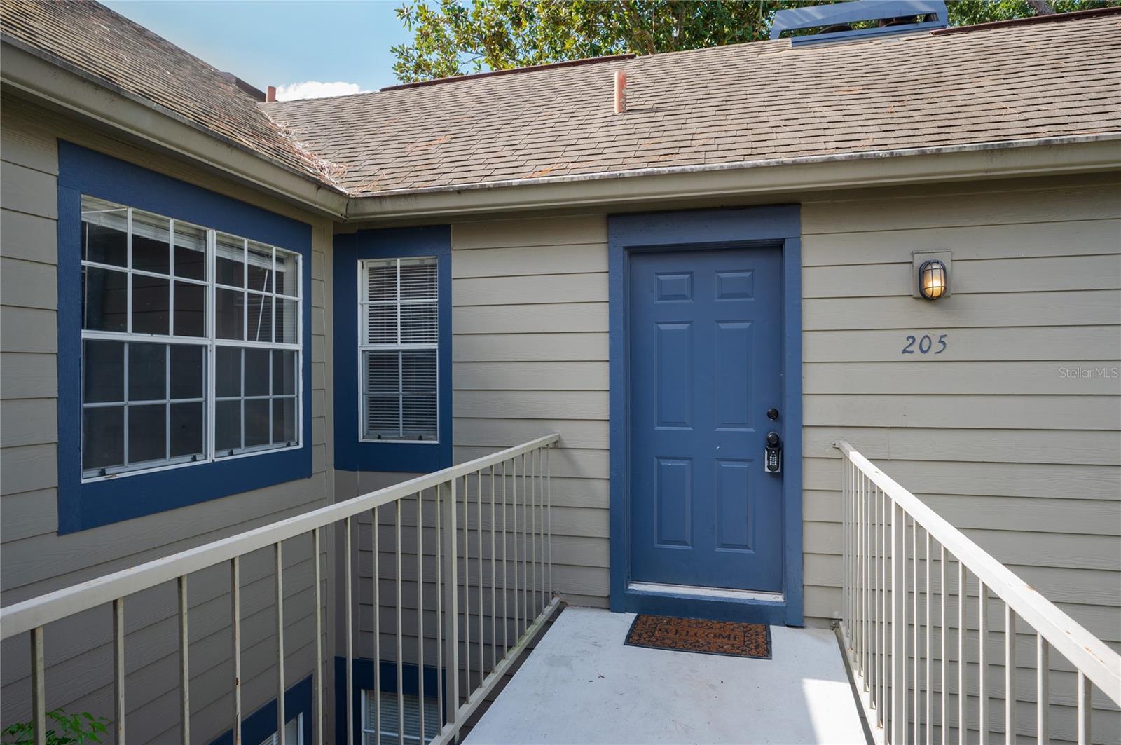 943 BAKEWELL CT #205