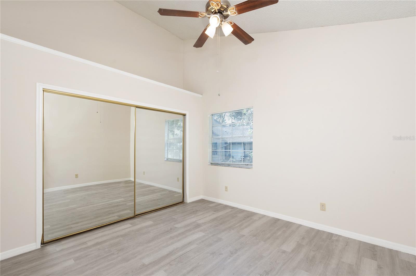 943 BAKEWELL CT #205