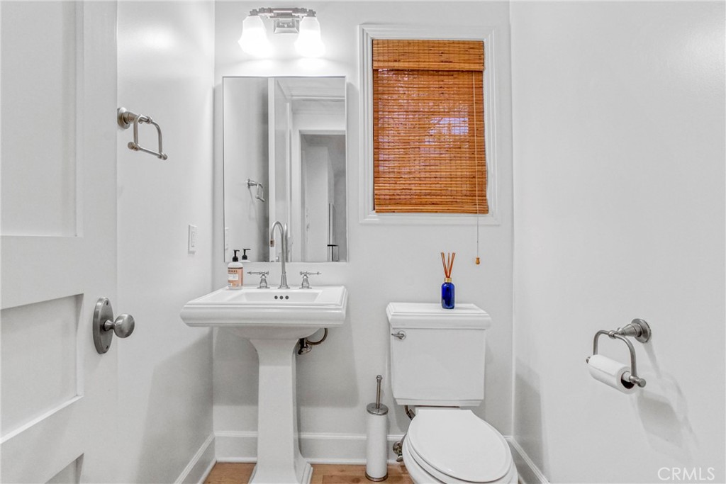 133 Hollister Avenue