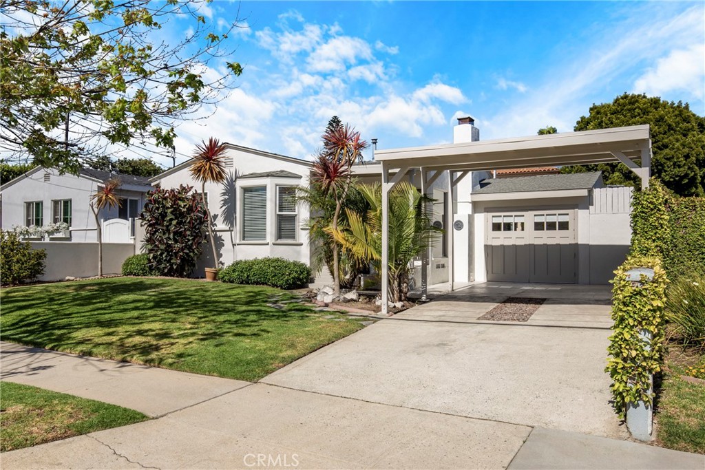 424 S Meadows Ave