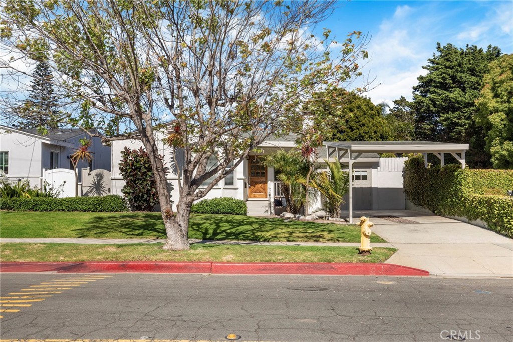 424 S Meadows Ave