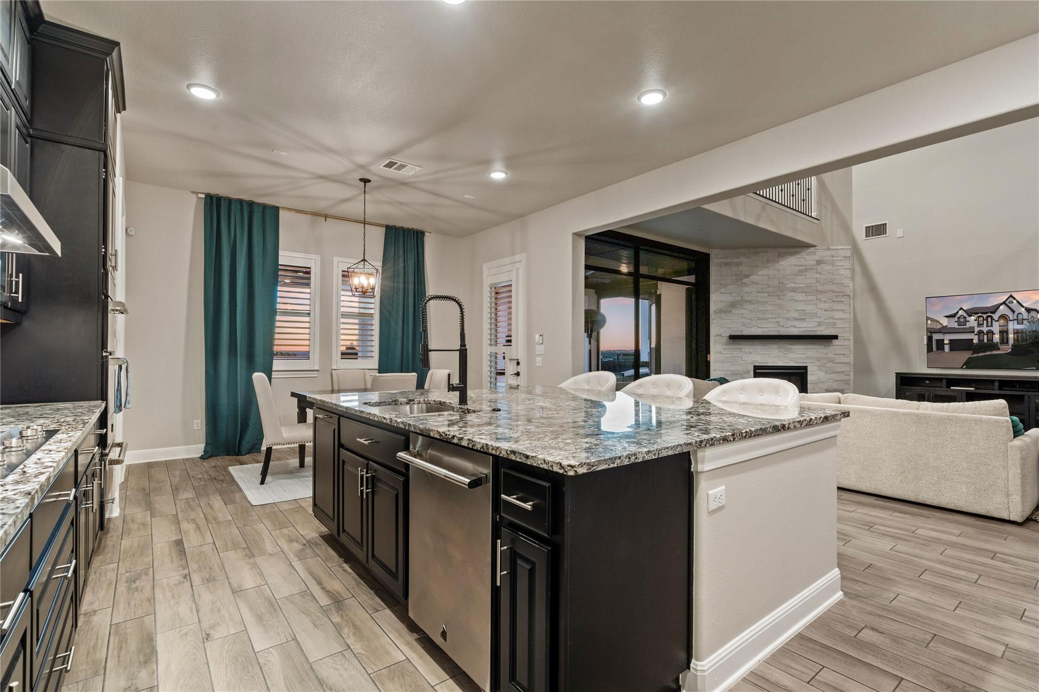 2513 Long Lasso PASS