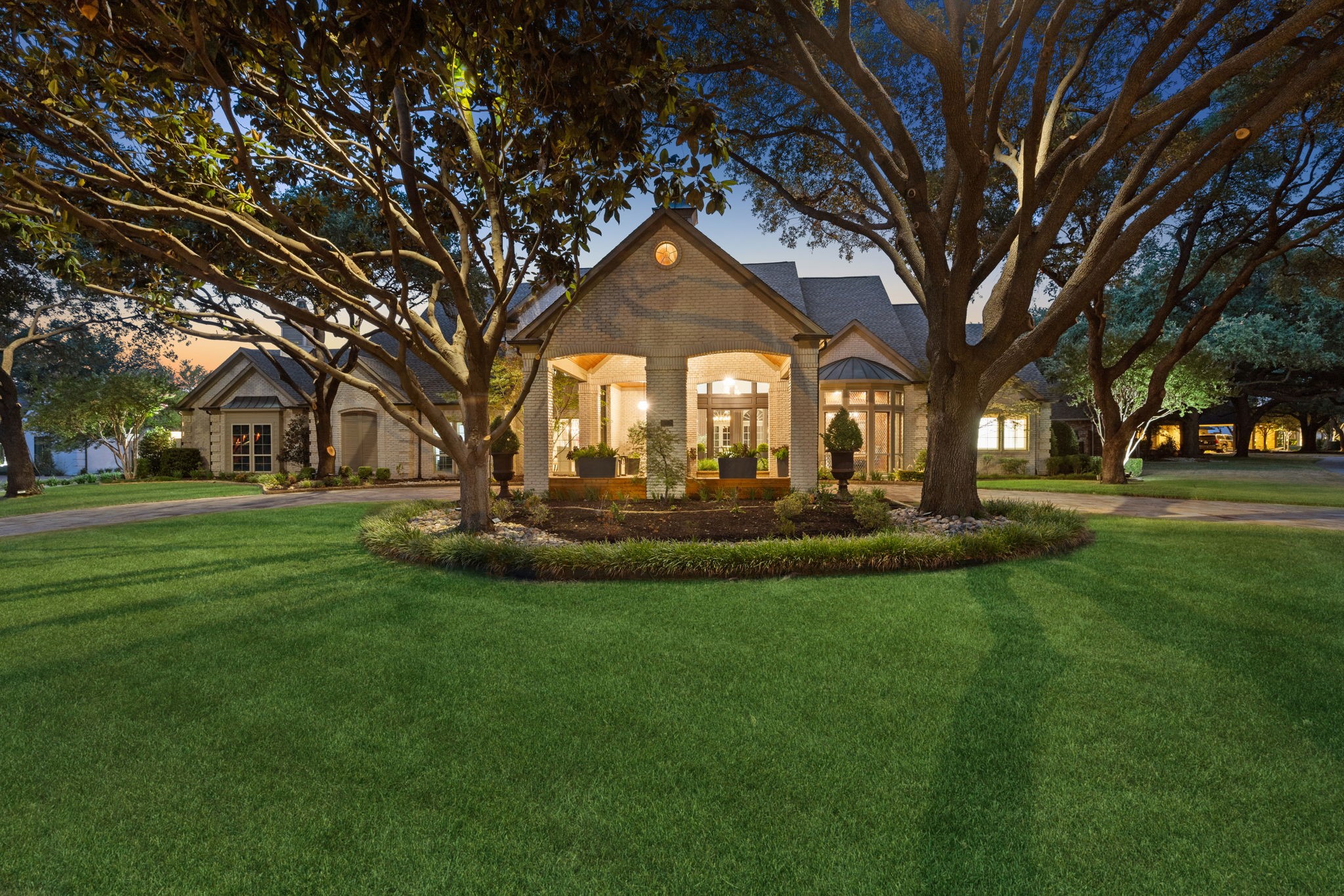 2601 Seascape Court