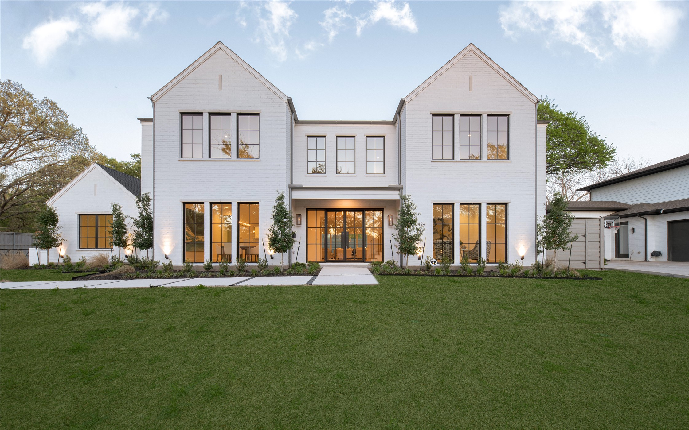 10424 Heather Lane