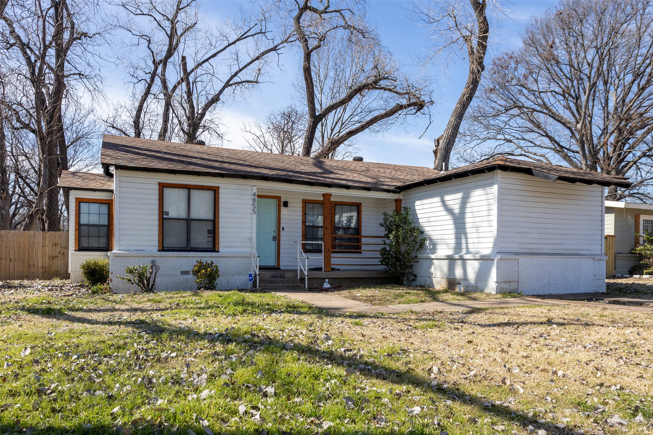 4855 Bismark Drive