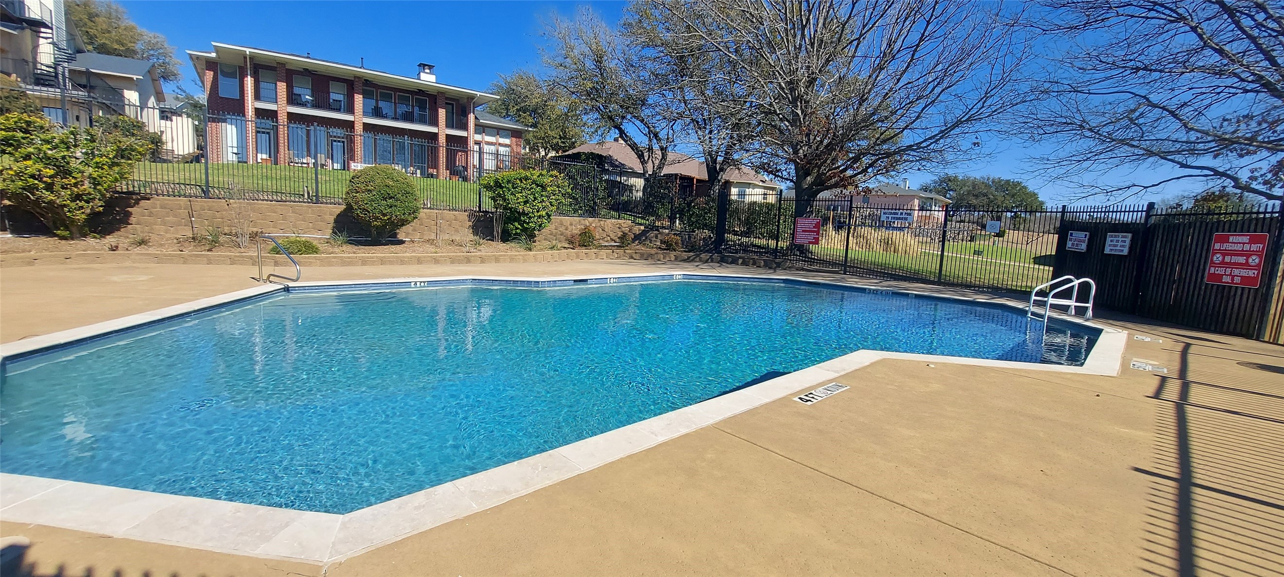 308 Harborview Drive
