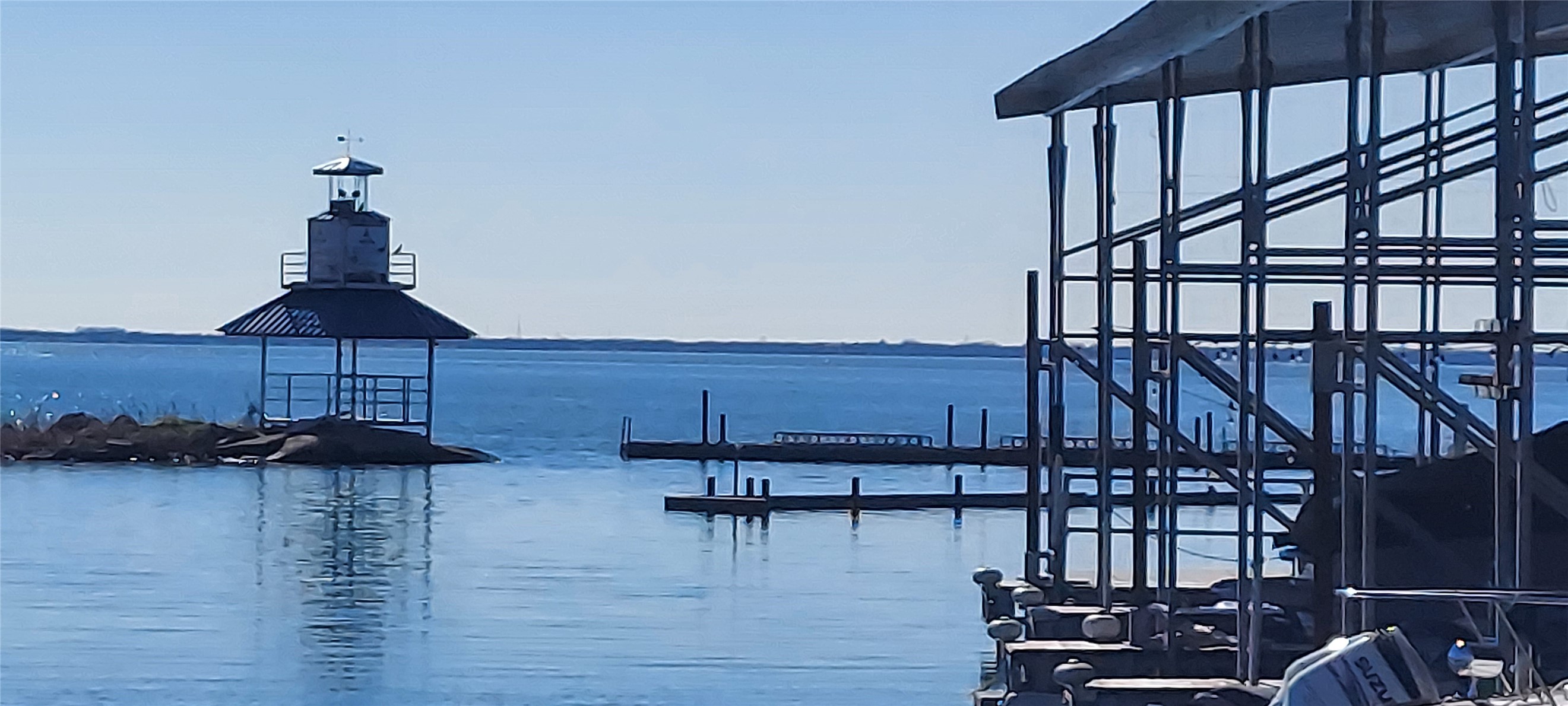 308 Harborview Drive