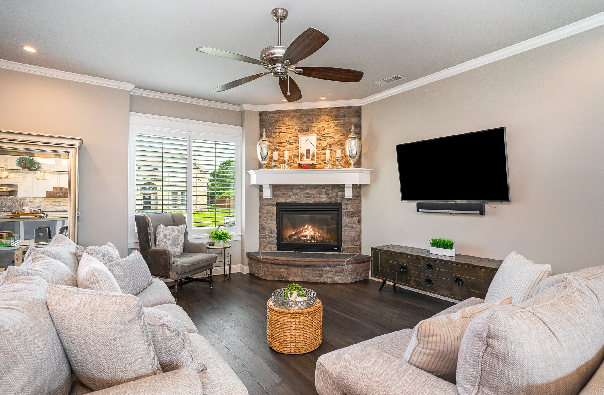 8413 Willowbrook Drive