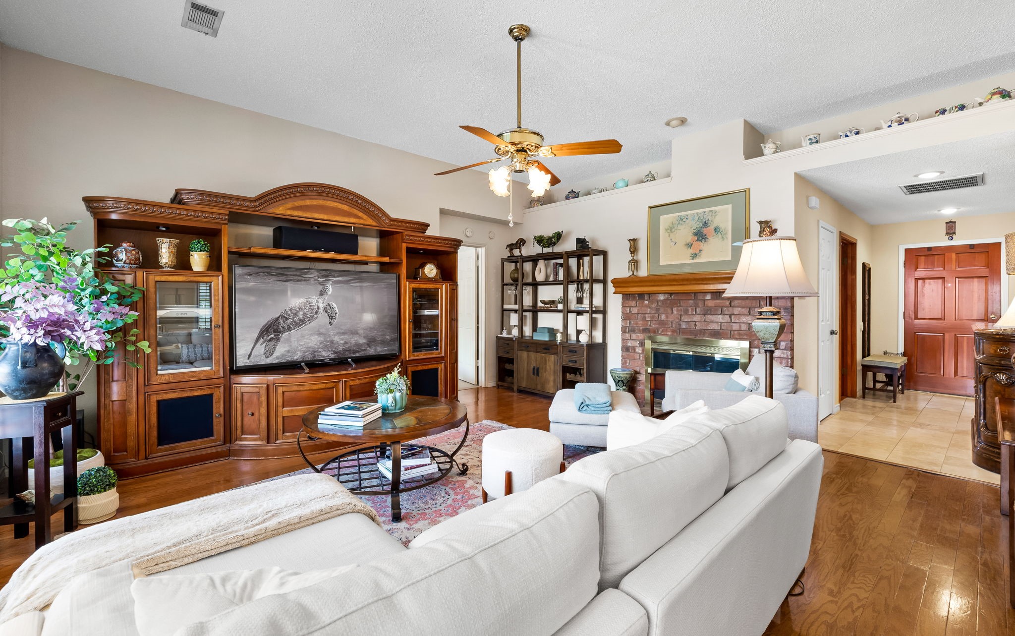 517 Hunters Creek Drive
