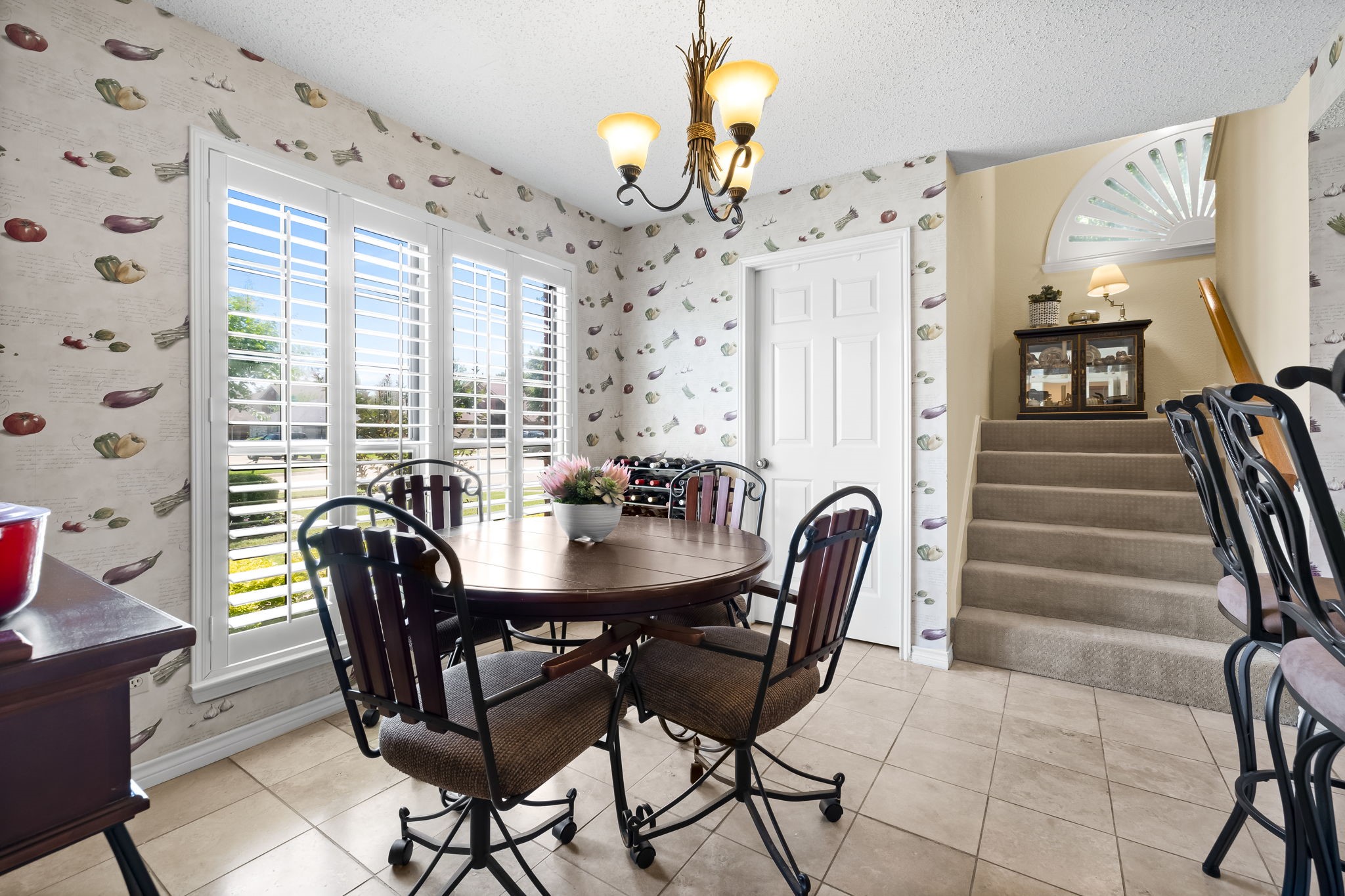 517 Hunters Creek Drive