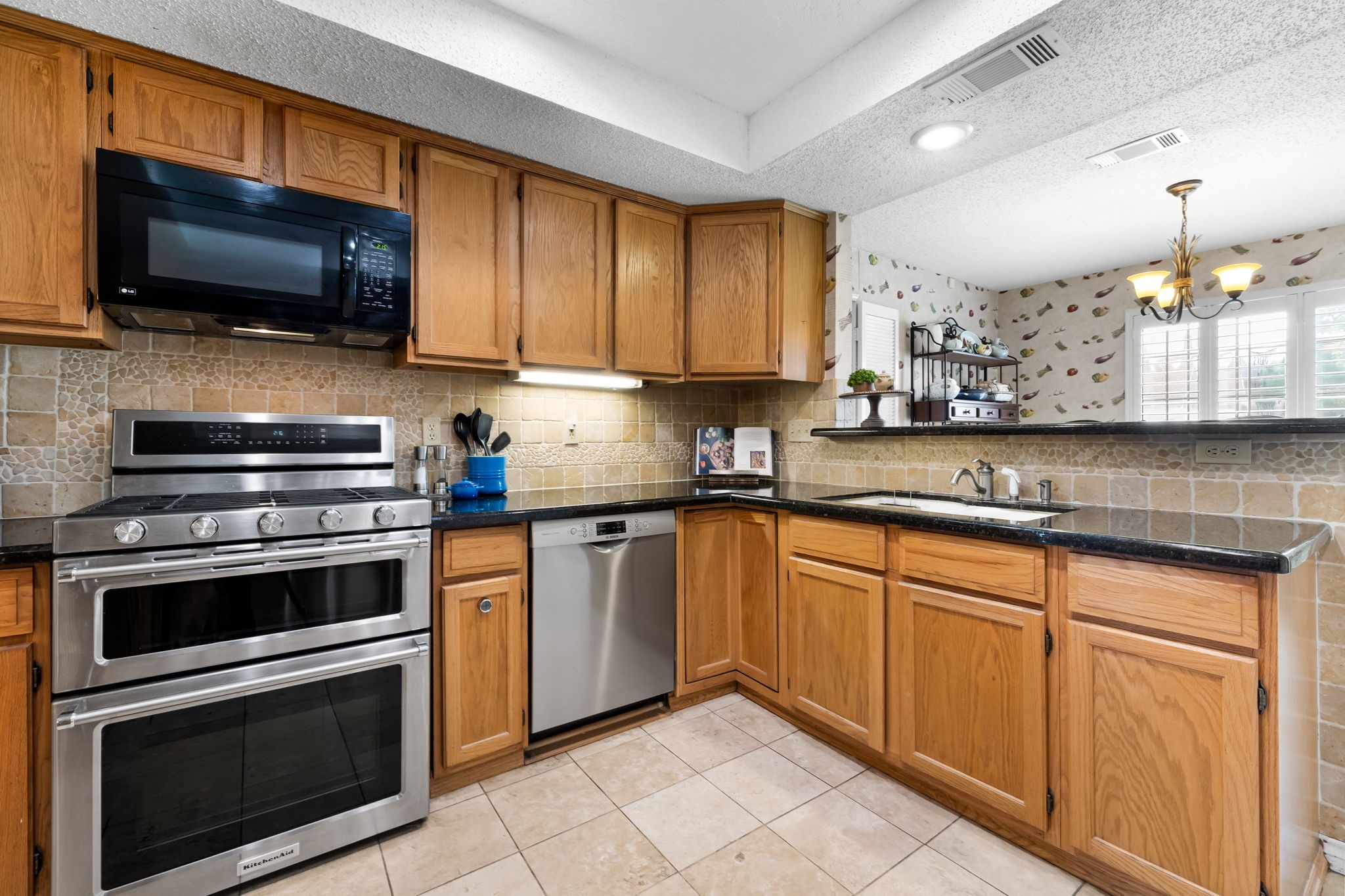517 Hunters Creek Drive