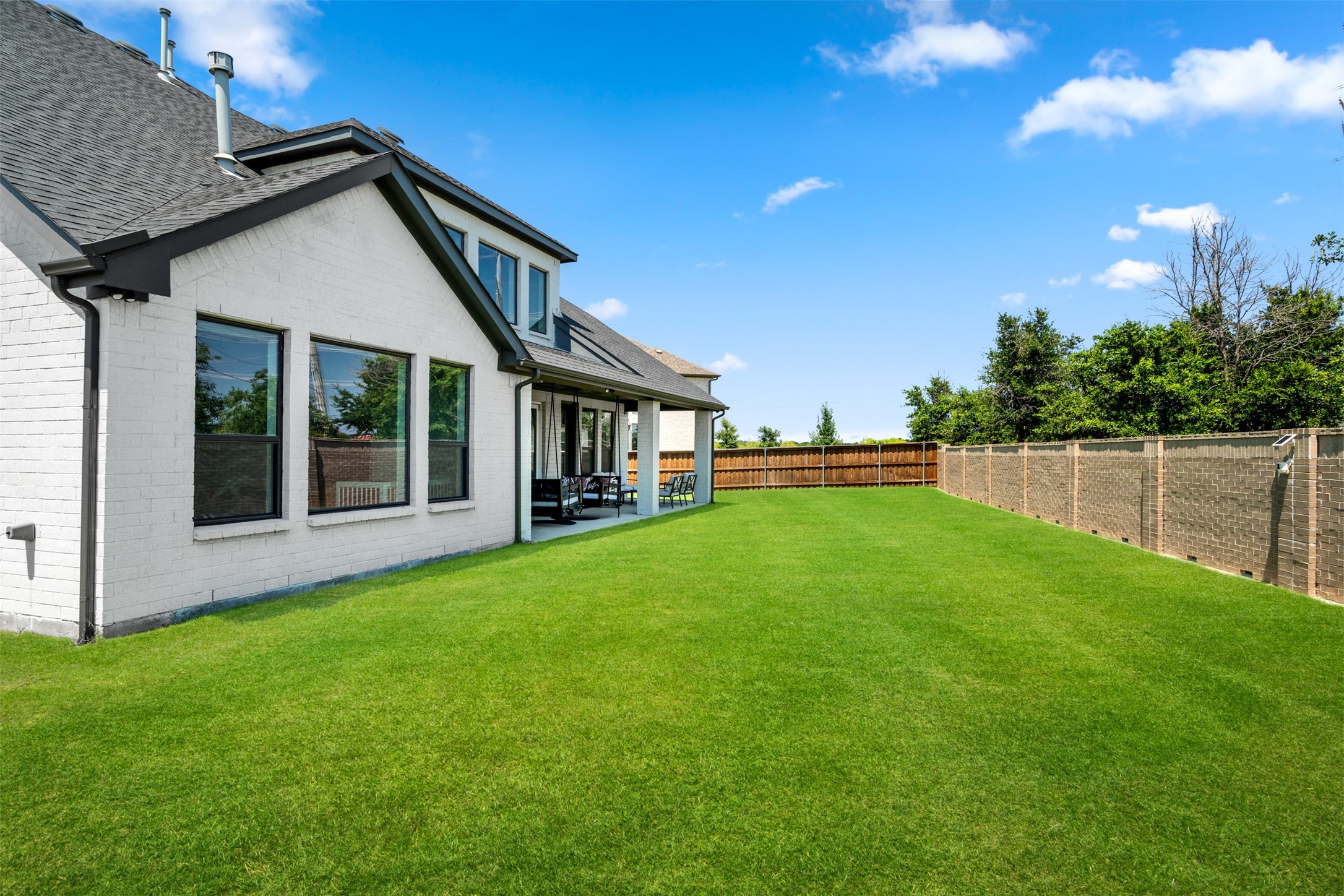 4471 Vivion Drive