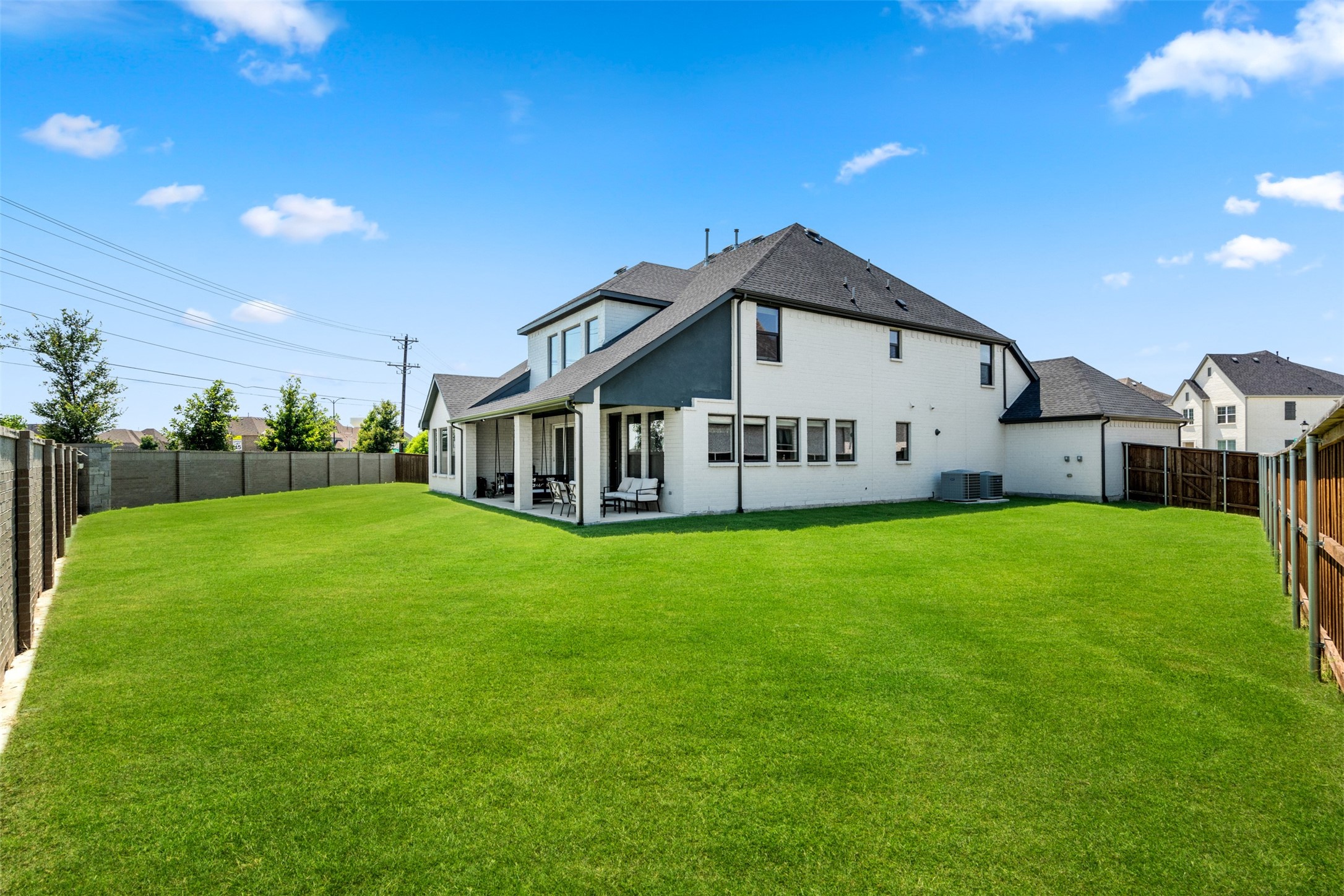 4471 Vivion Drive