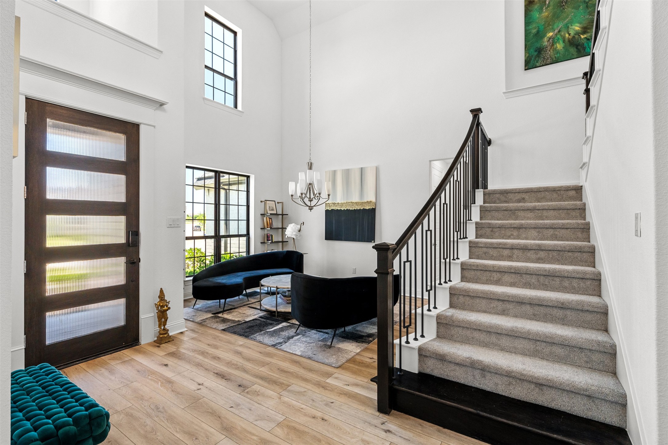 4471 Vivion Drive