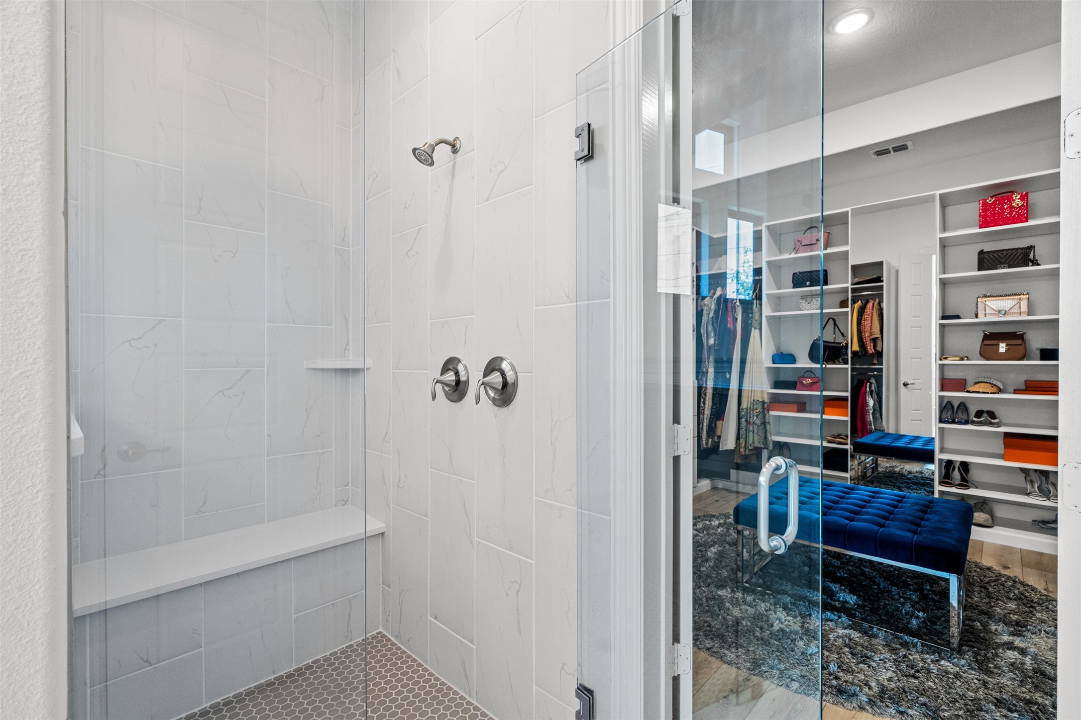 4471 Vivion Drive