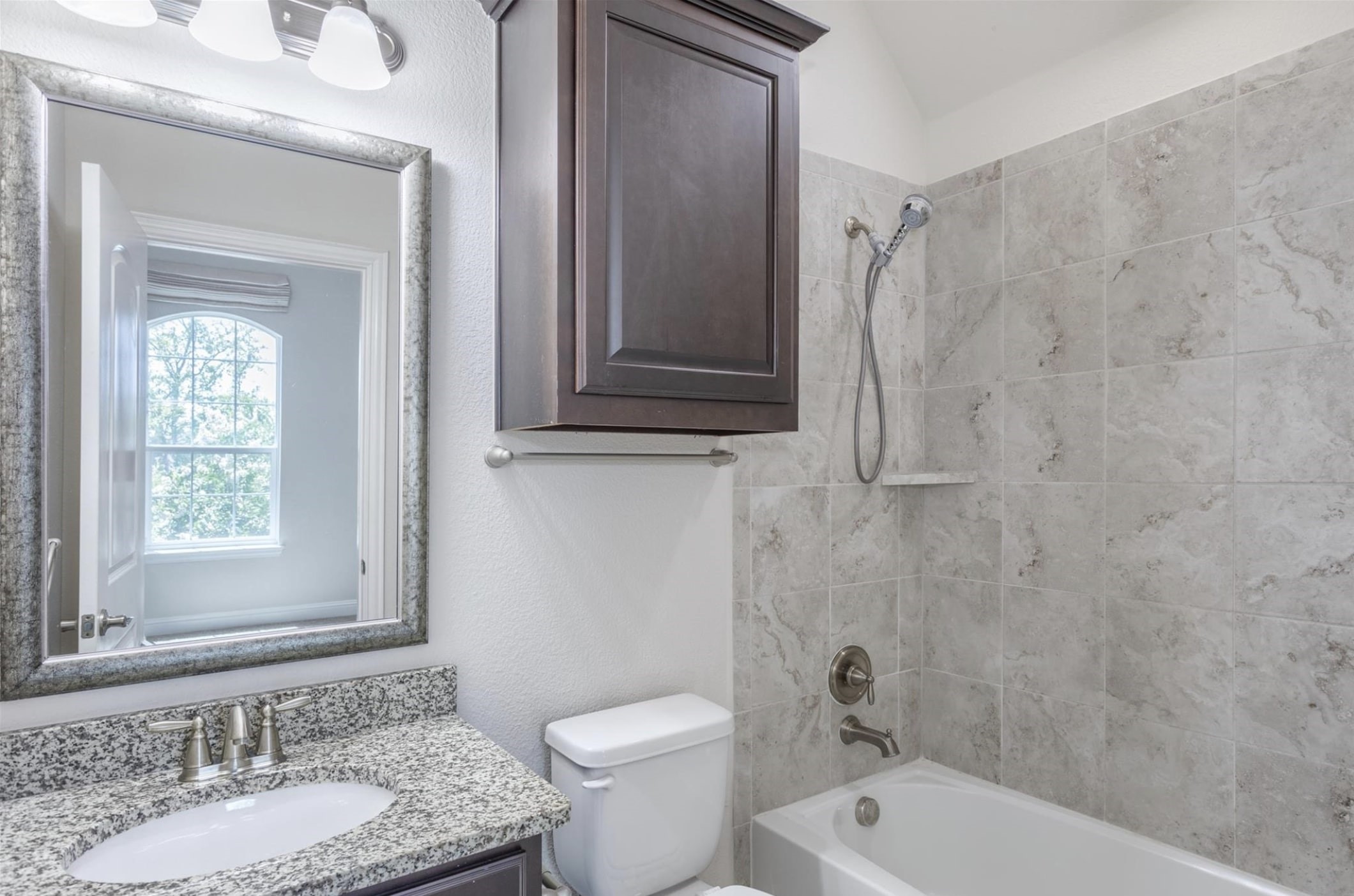 2541 Cladding Drive