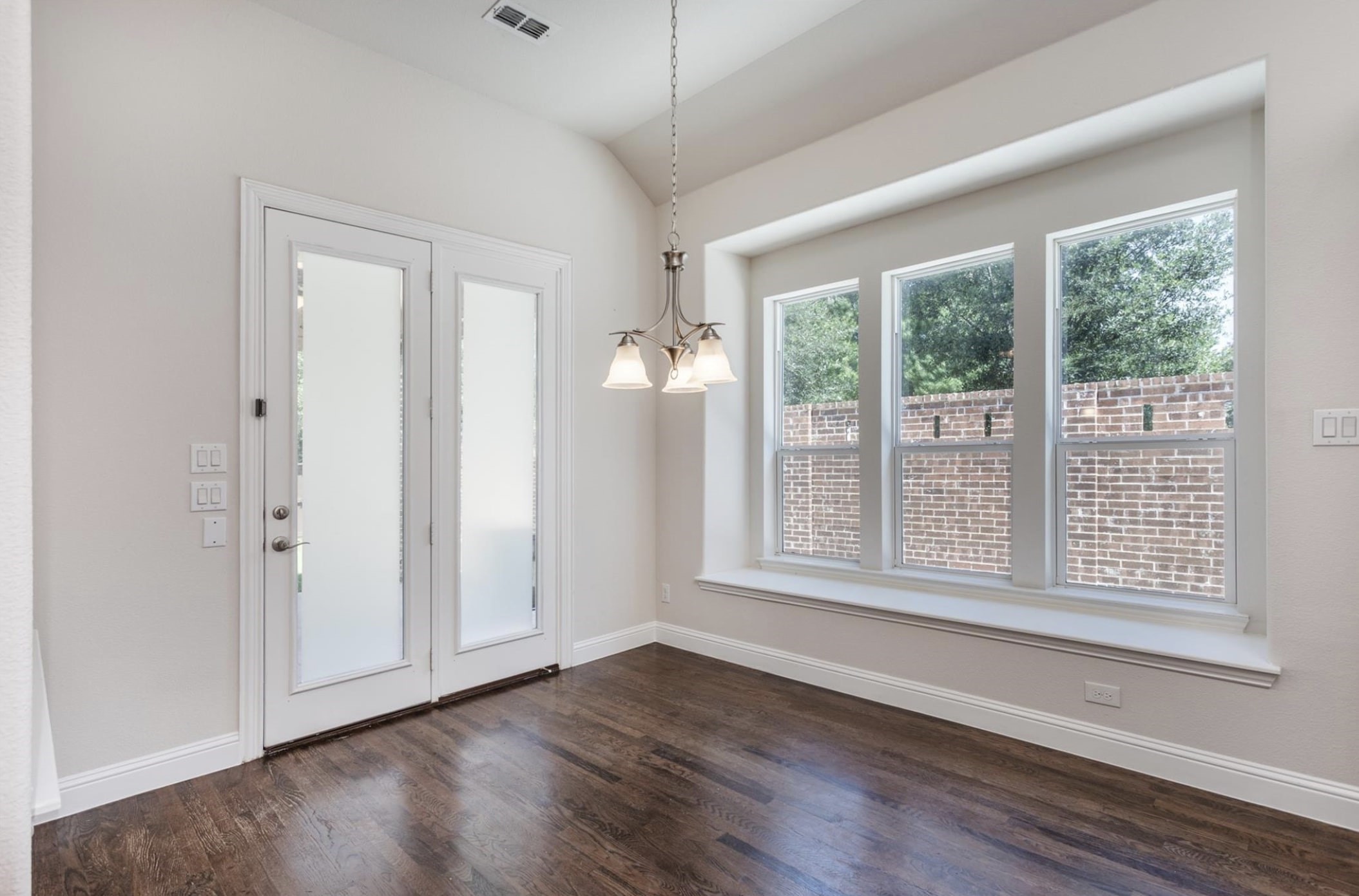 2541 Cladding Drive