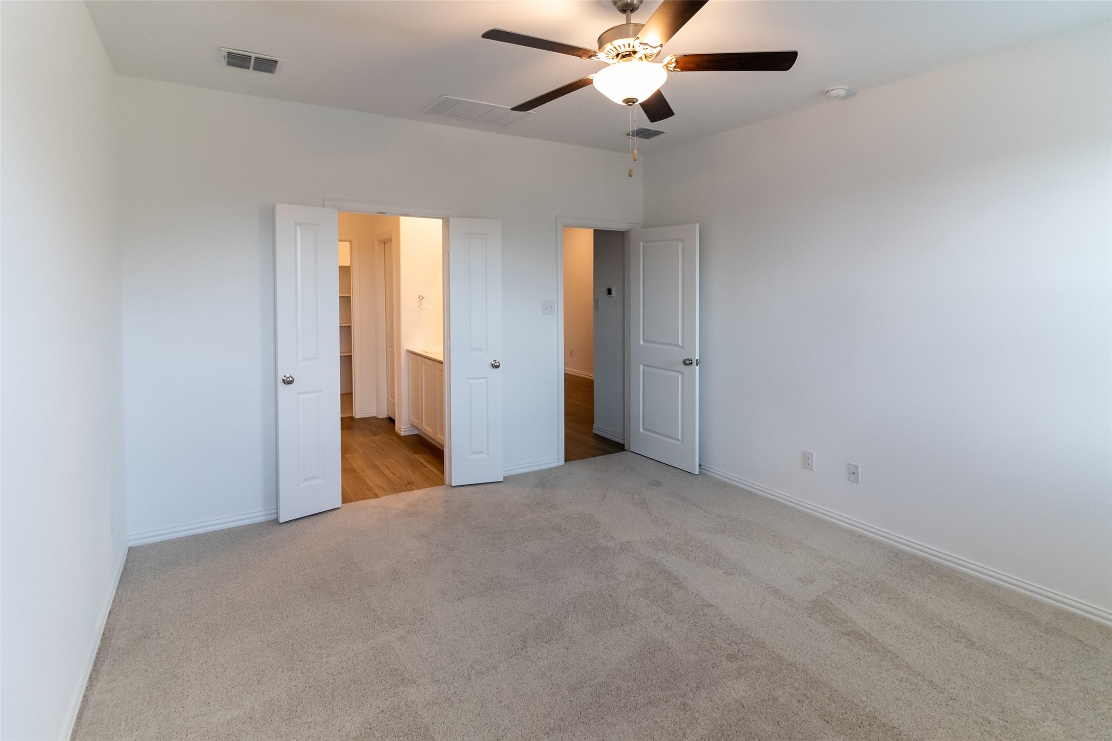 1837 Lake Grove Drive