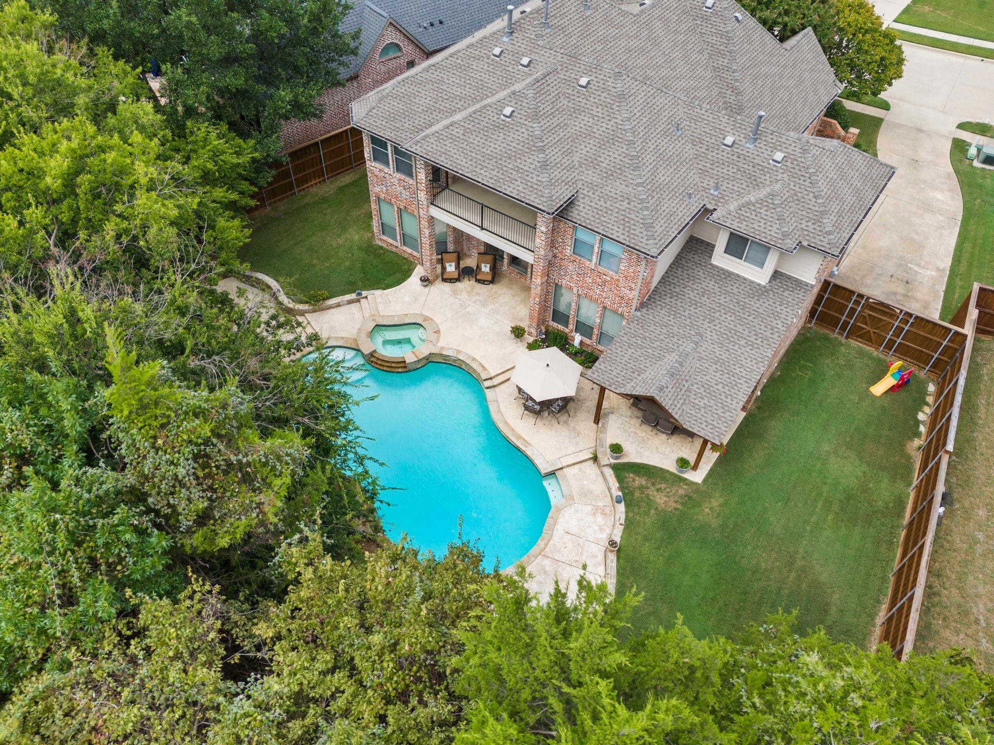 2155 Lake Forest Drive