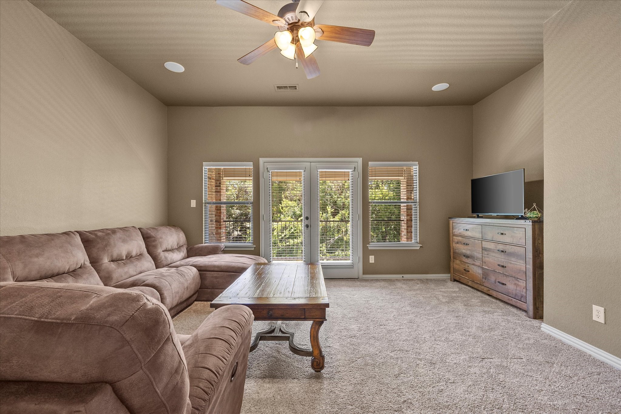 2155 Lake Forest Drive