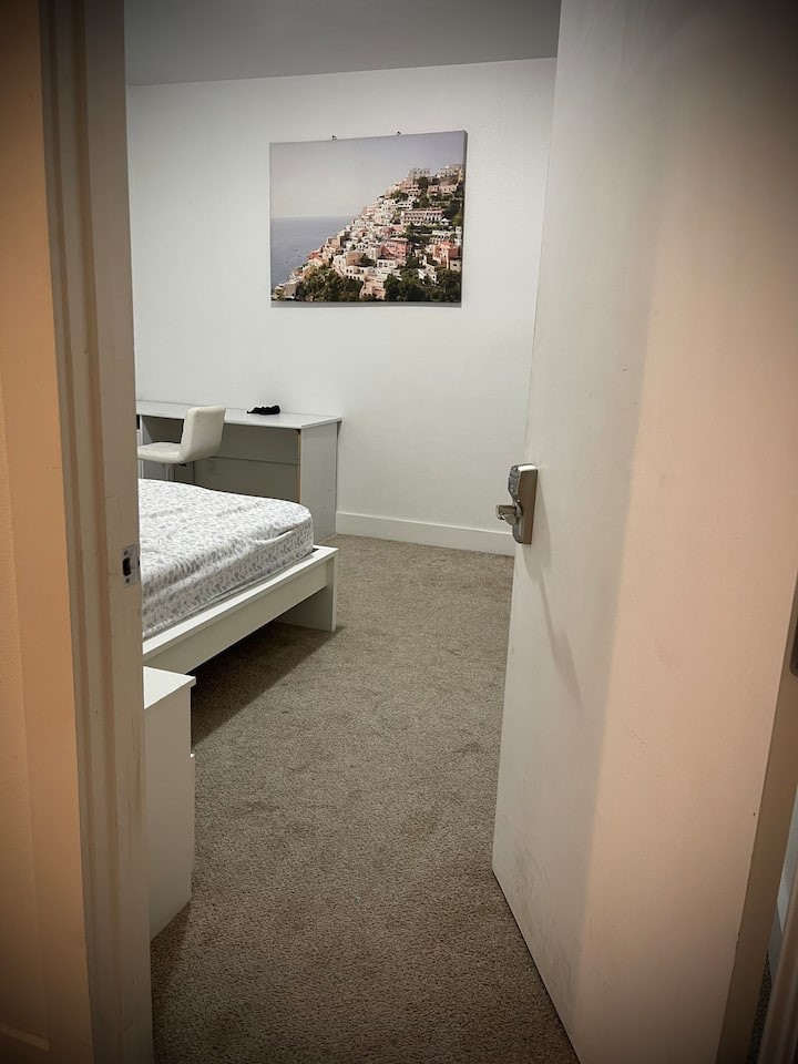 4060 Spring Valley Road 202