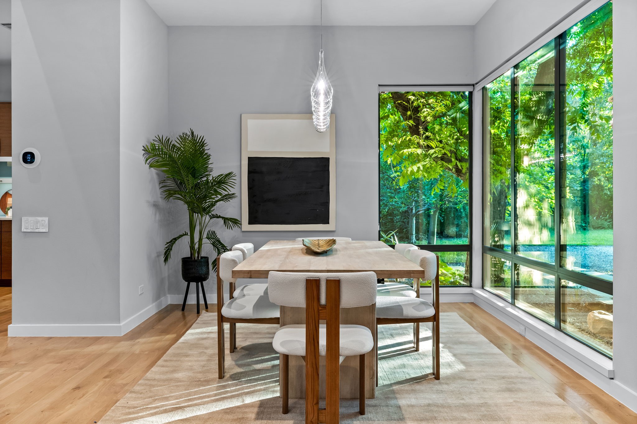 8006 San Leandro Drive