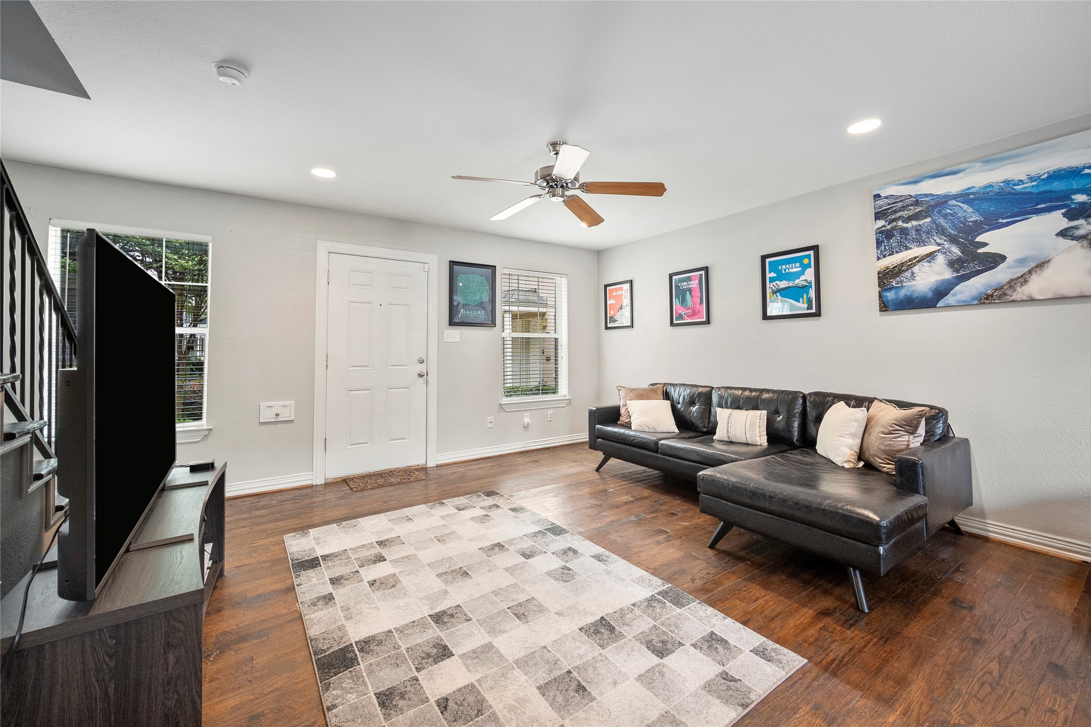 4719 Bradford Drive 4719