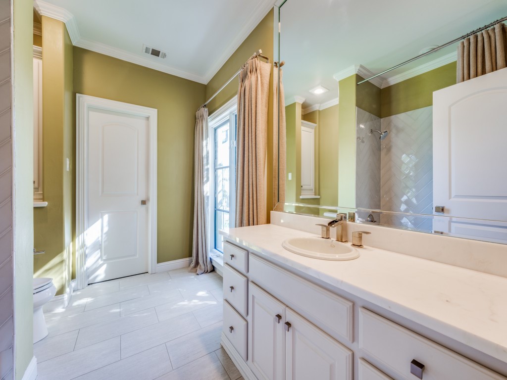 3836 Wentwood Drive
