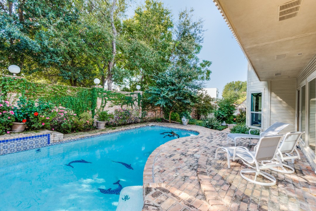 9102 Chapel Valley Road