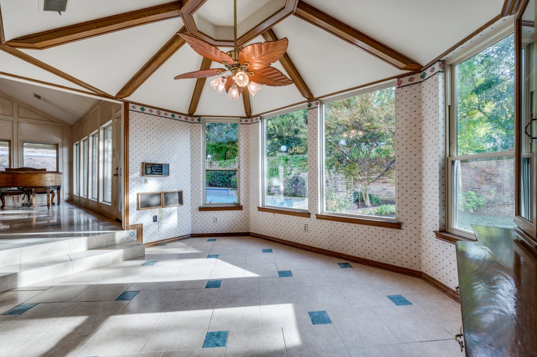 9102 Chapel Valley Road
