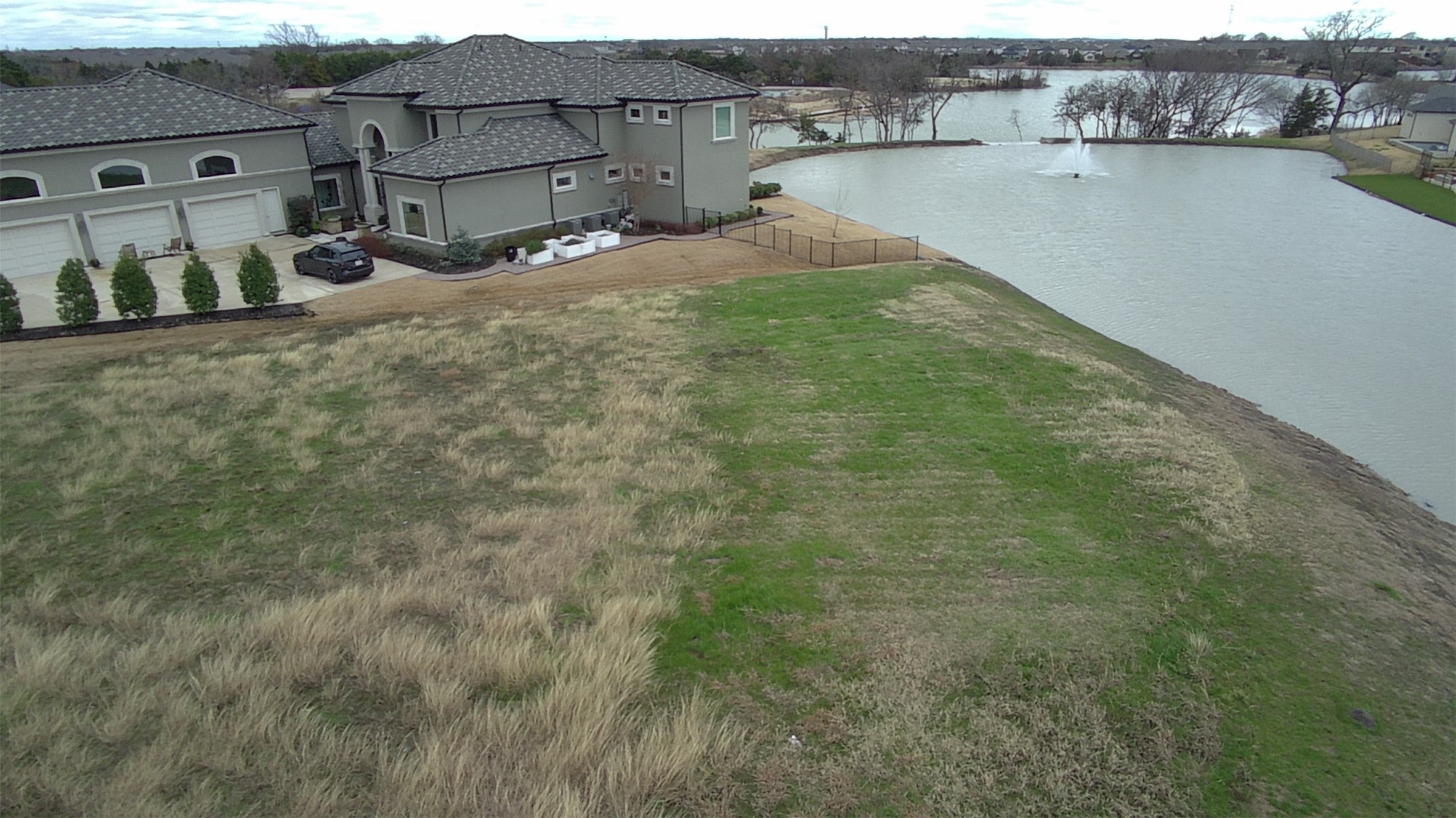 1807 Canal Court