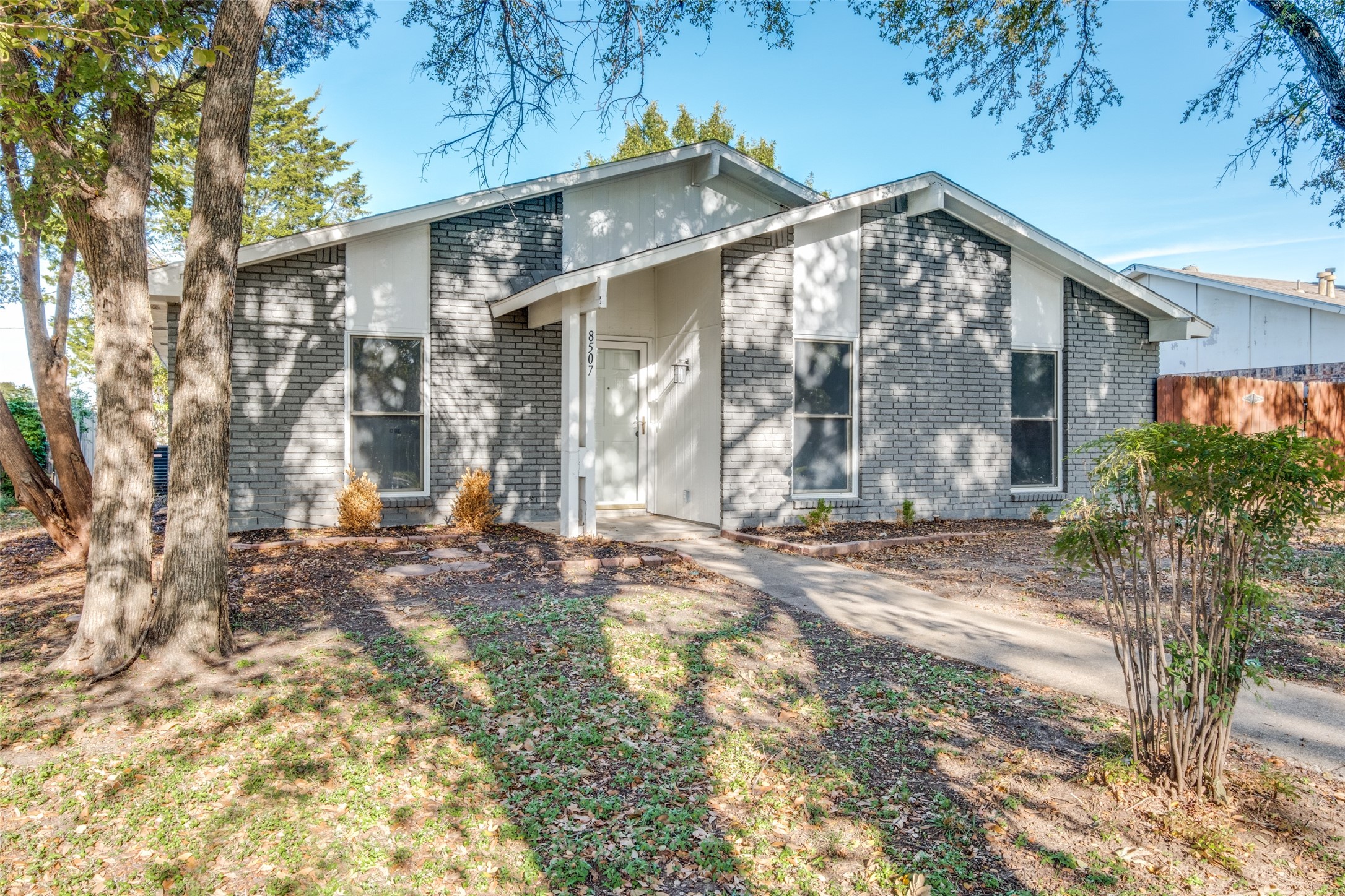 8507 Baumgarten Drive