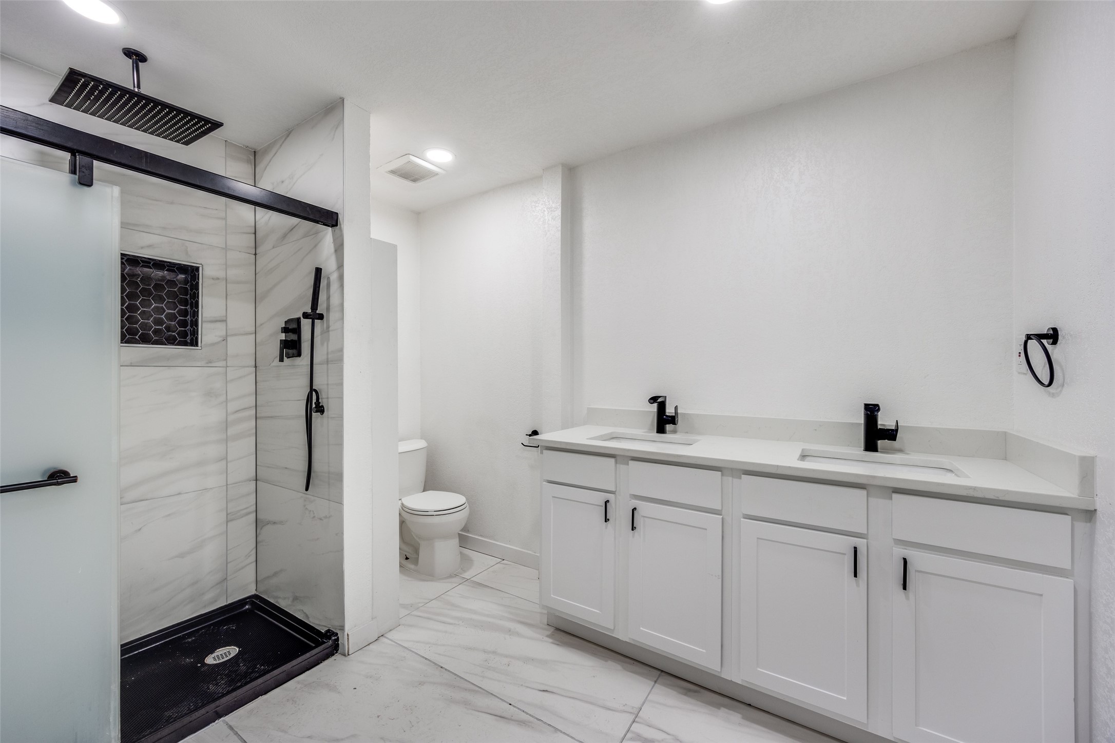 1905 Provincetown Lane