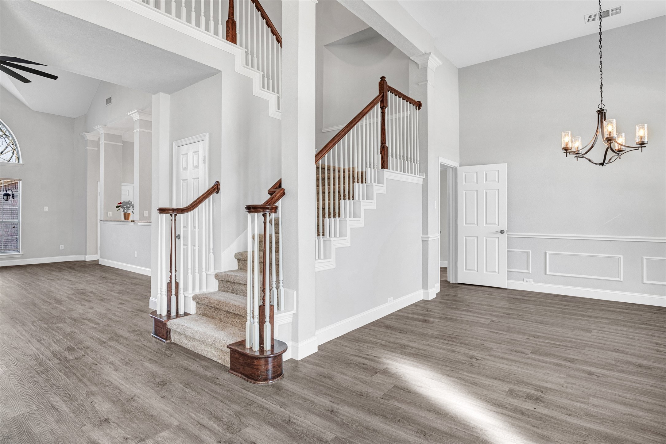 4561 CROSSTIMBER Drive