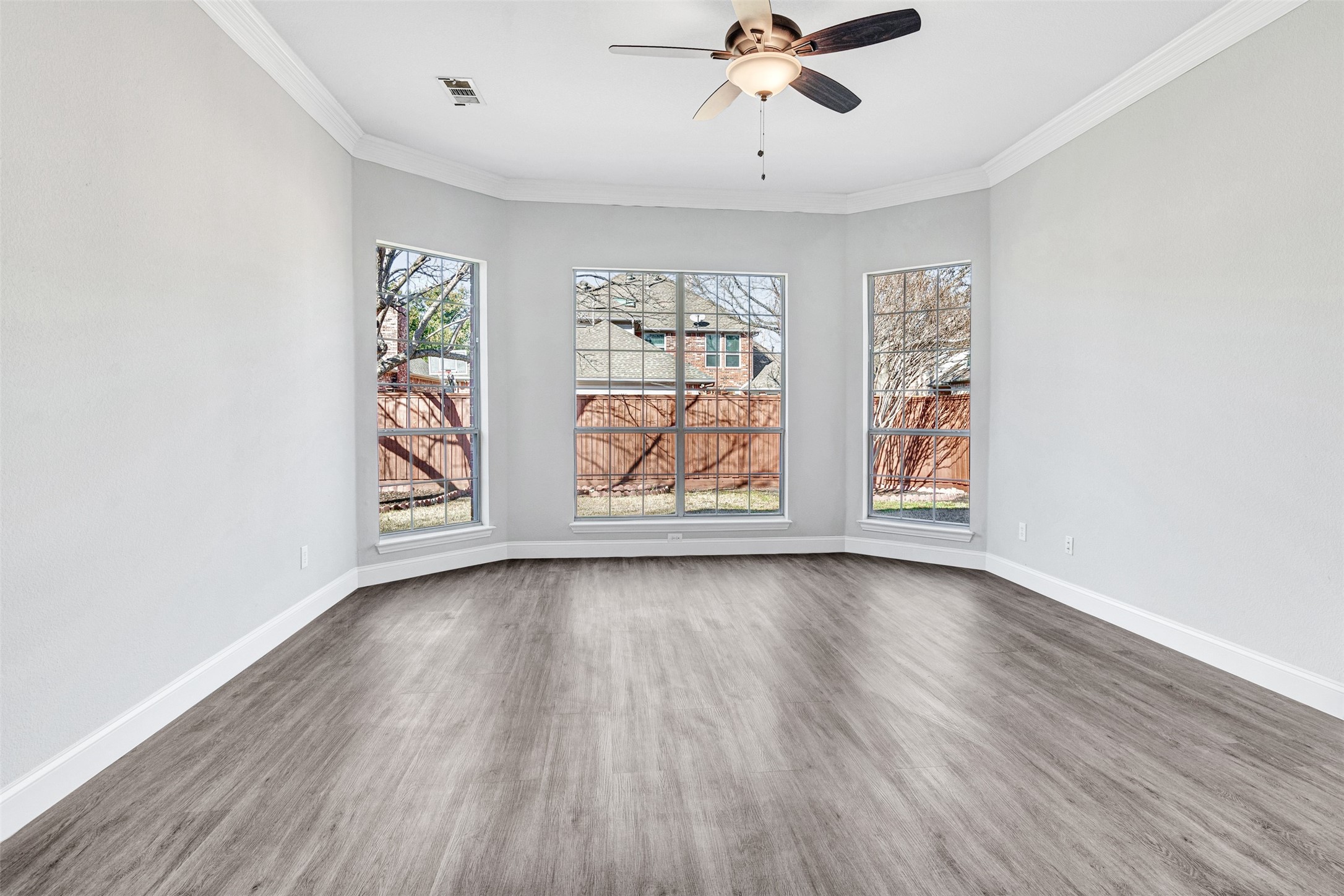 4561 CROSSTIMBER Drive