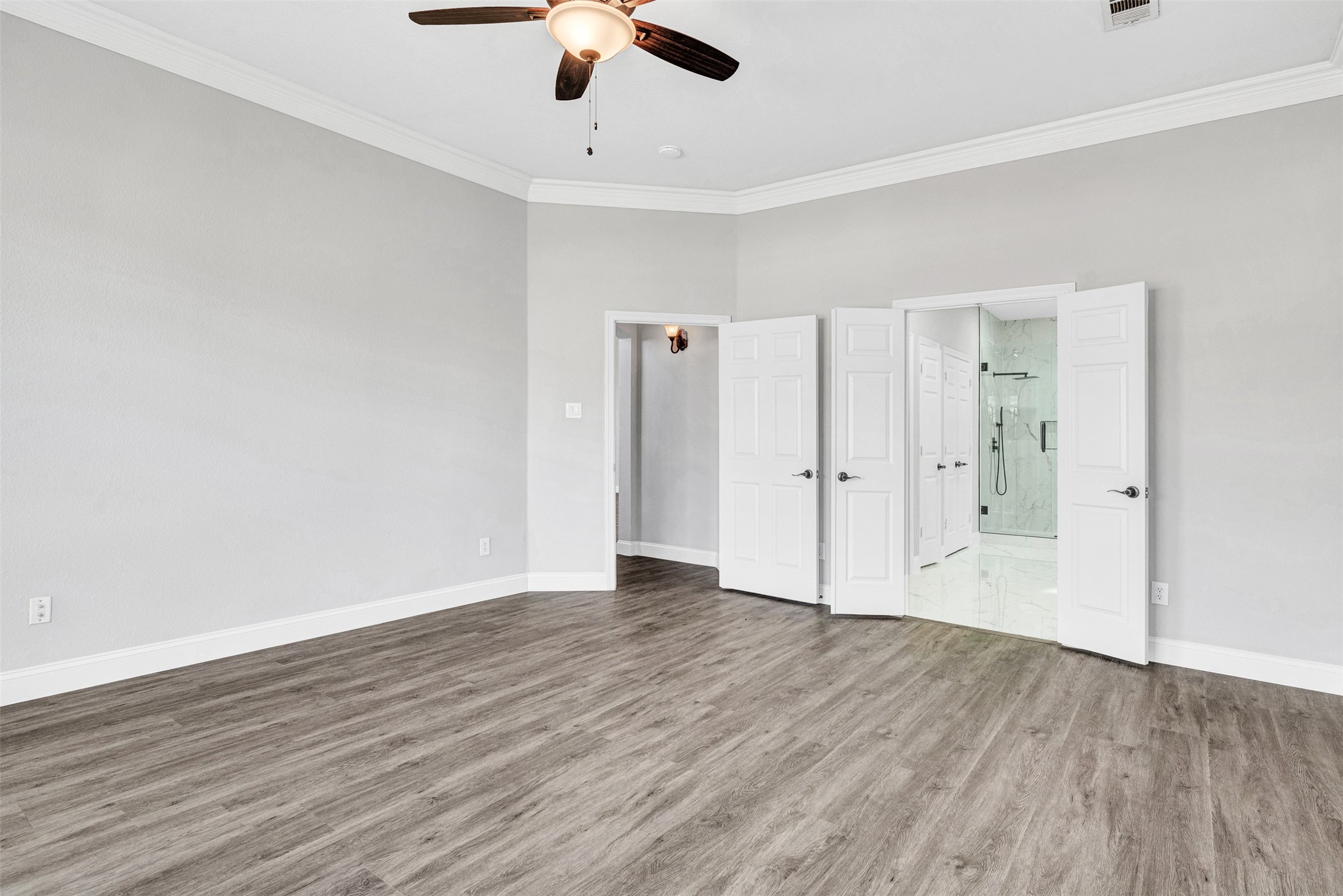 4561 CROSSTIMBER Drive