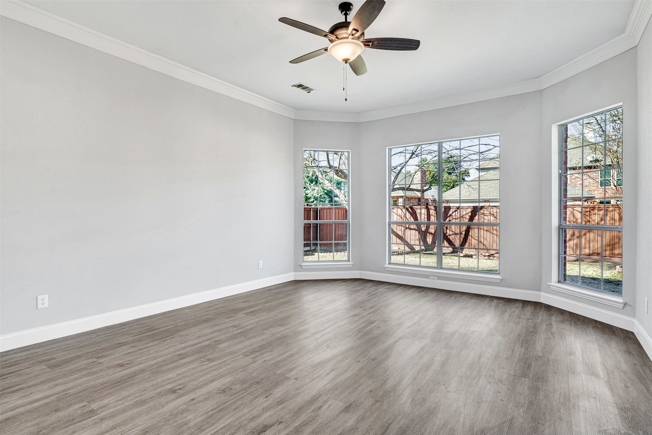 4561 CROSSTIMBER Drive