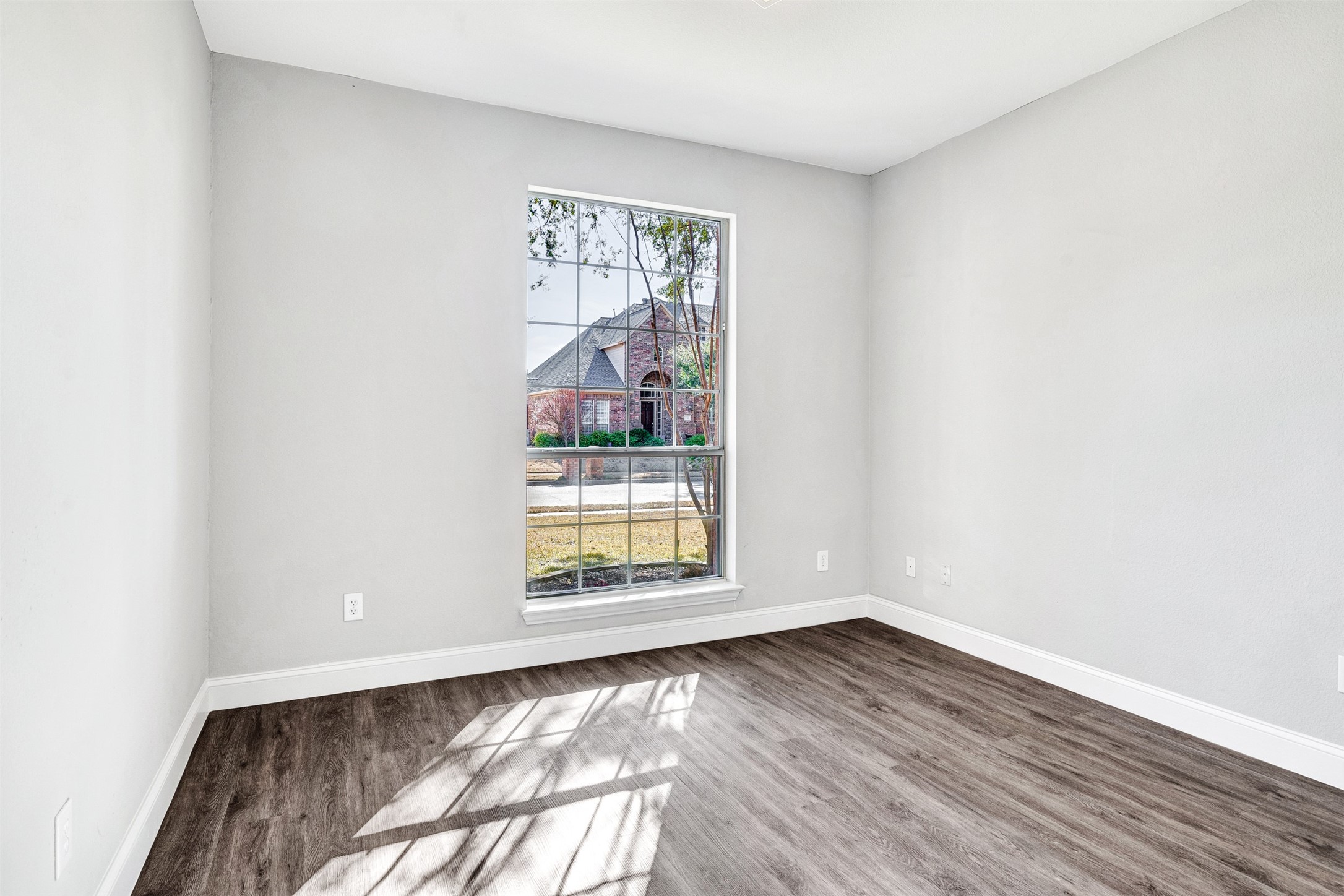 4561 CROSSTIMBER Drive