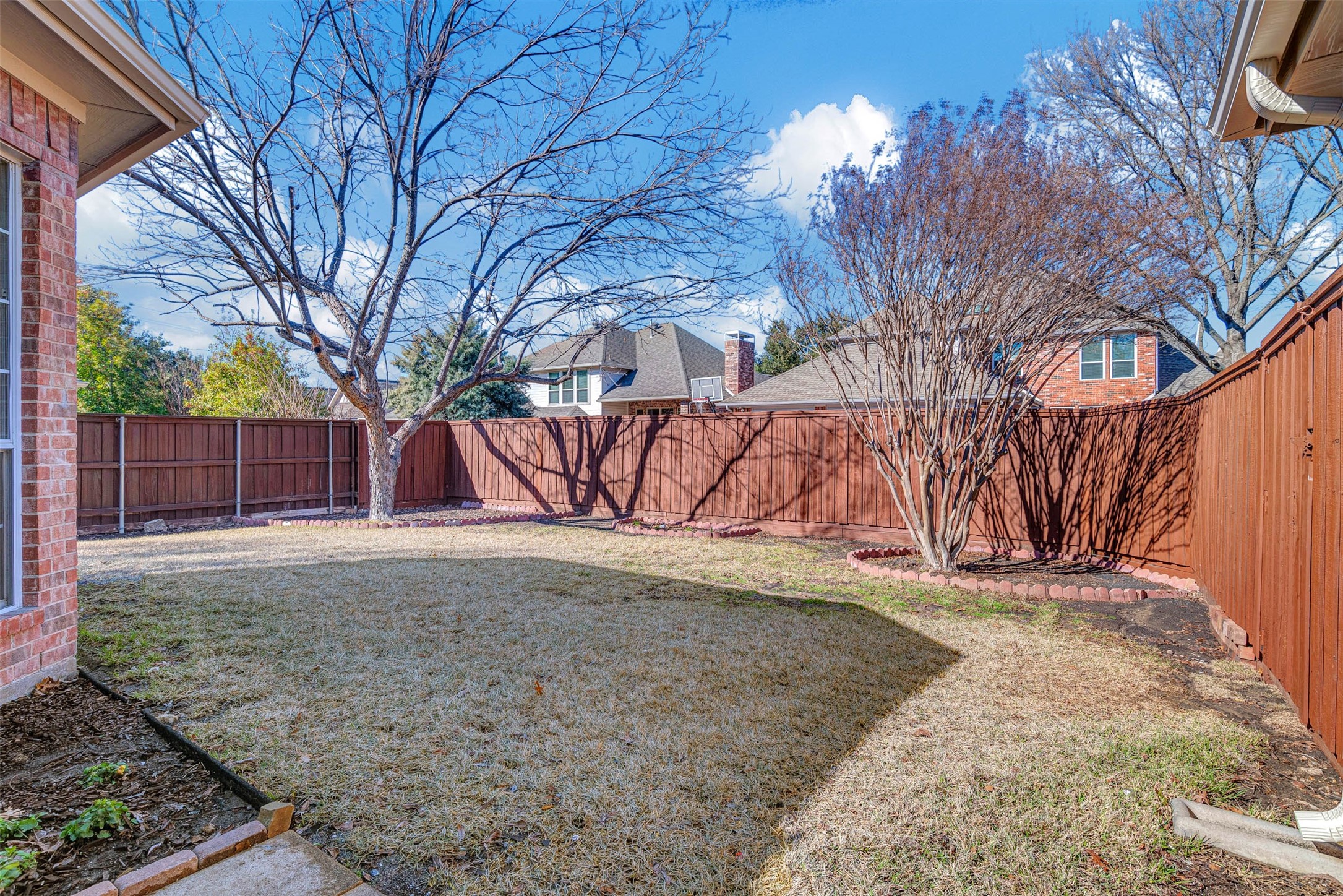 4561 CROSSTIMBER Drive