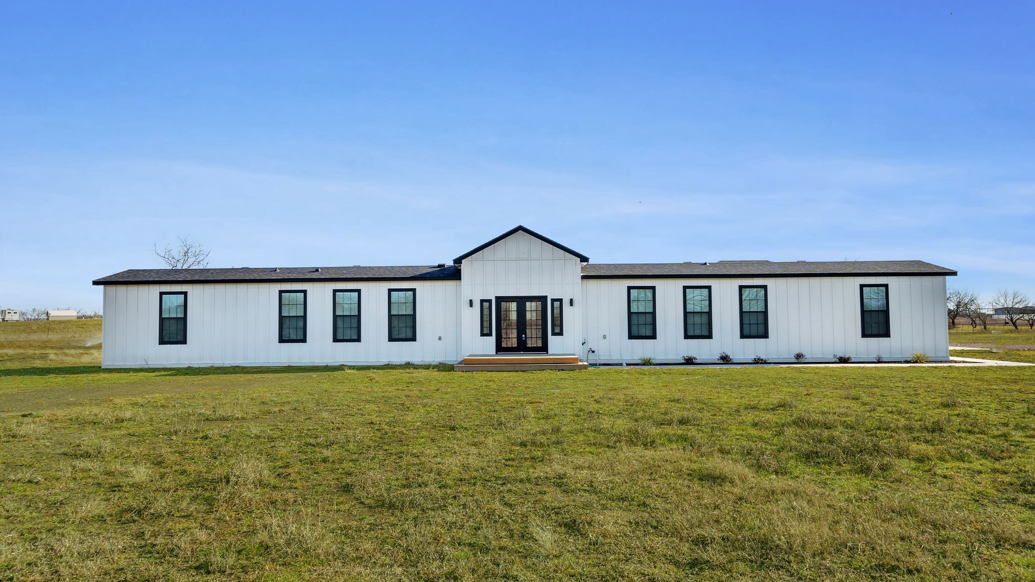 5502 Country Road 2646