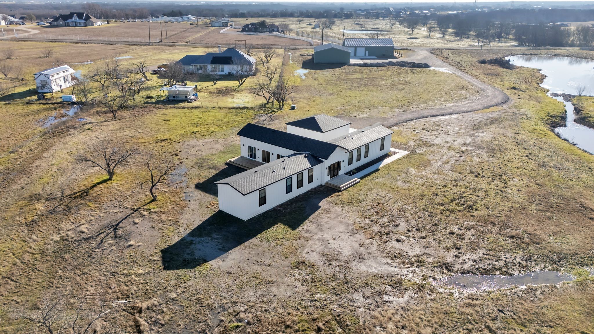 5502 Country Road 2646
