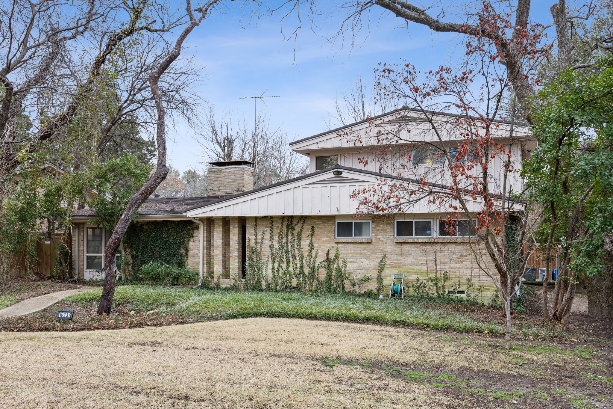 10936 Scotsmeadow Drive