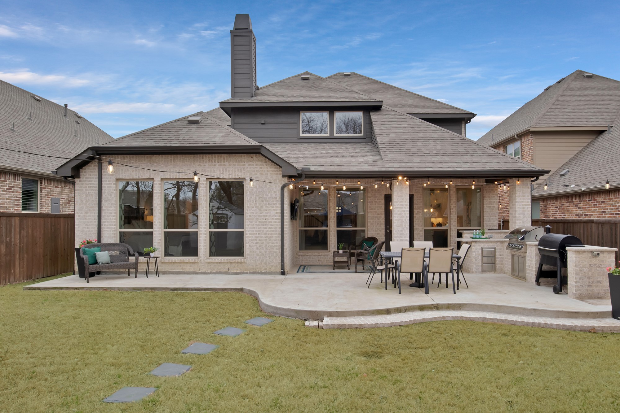 8512 Brunswick Lane