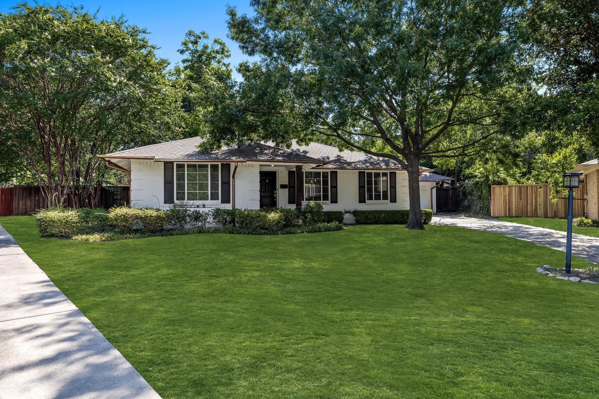 6632 Blessing Circle