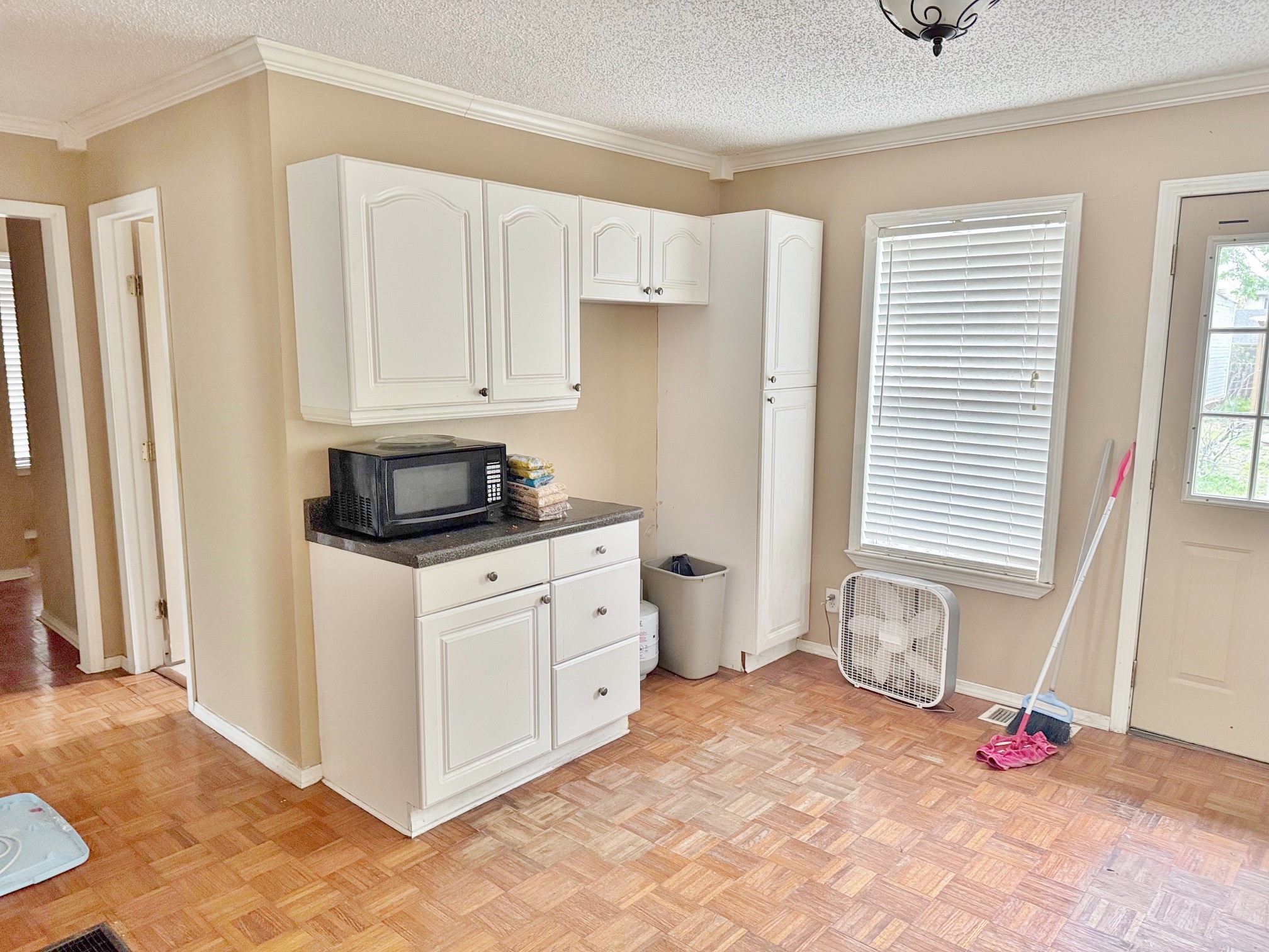 8718 San Benito Way